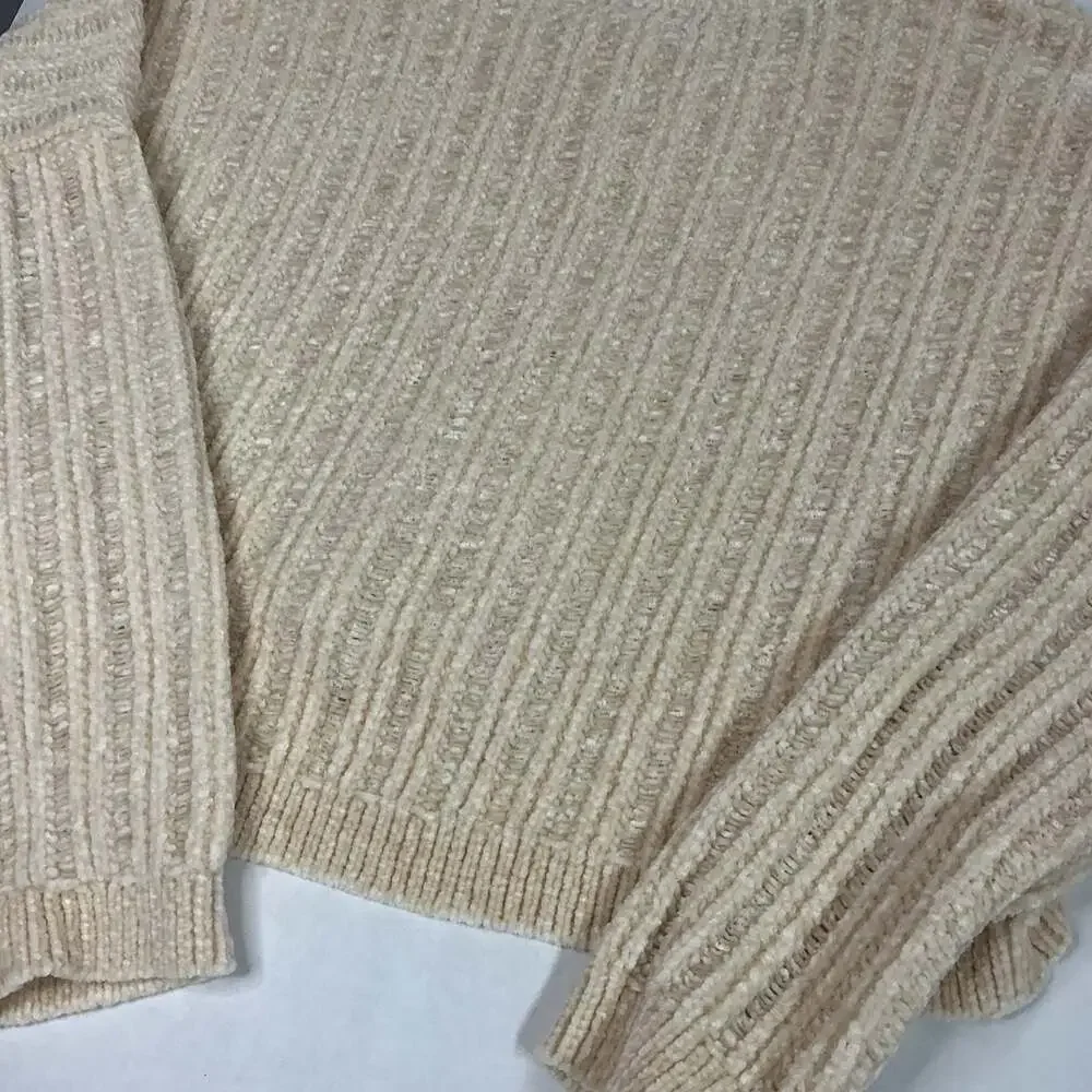 L.A. Hearts Women's Cream Chenille Ribbed V-Neck Cropped Sweater